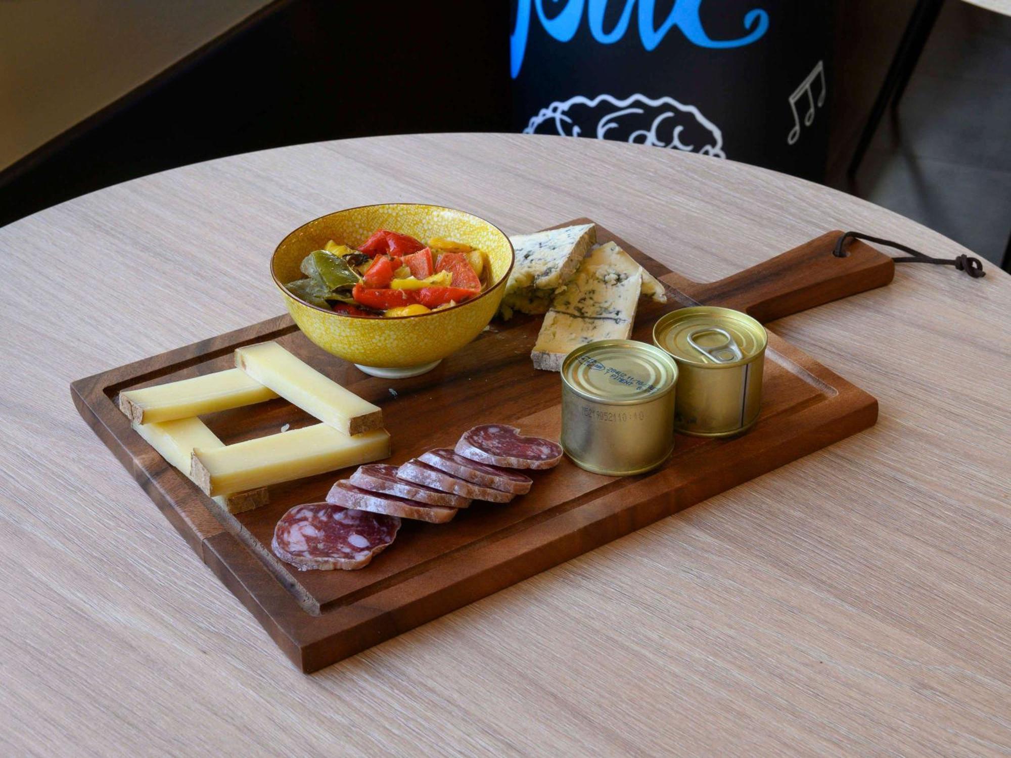 Greet Hotel Evreux Centre - Route De Normandie By Accor Luaran gambar